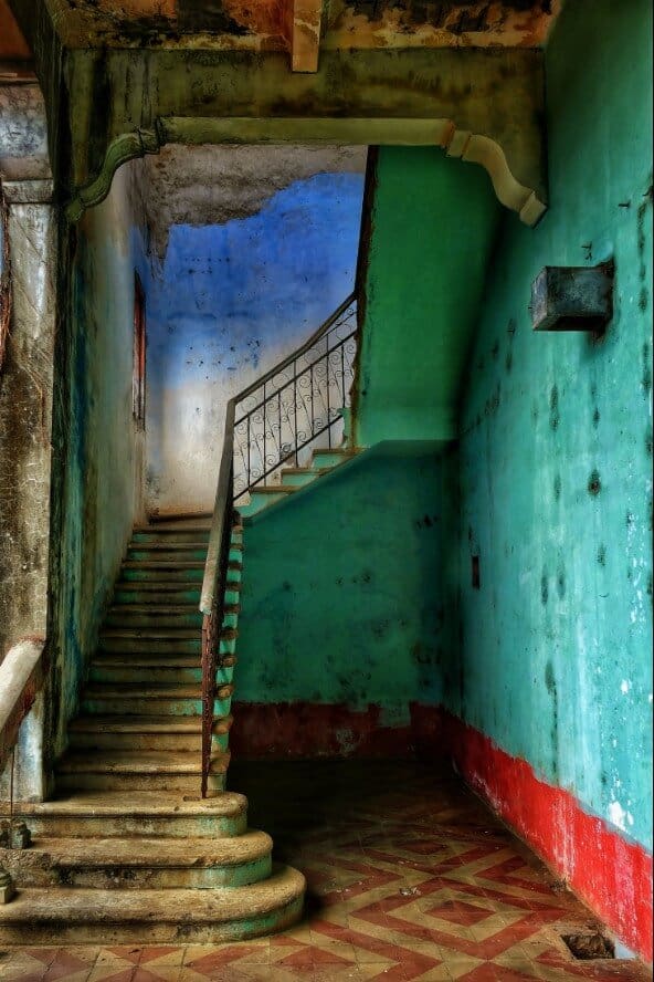 hallway and stairs - Things to do in Leon Nicaragua
