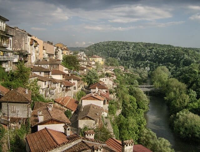 Veliko Tarnovo river view