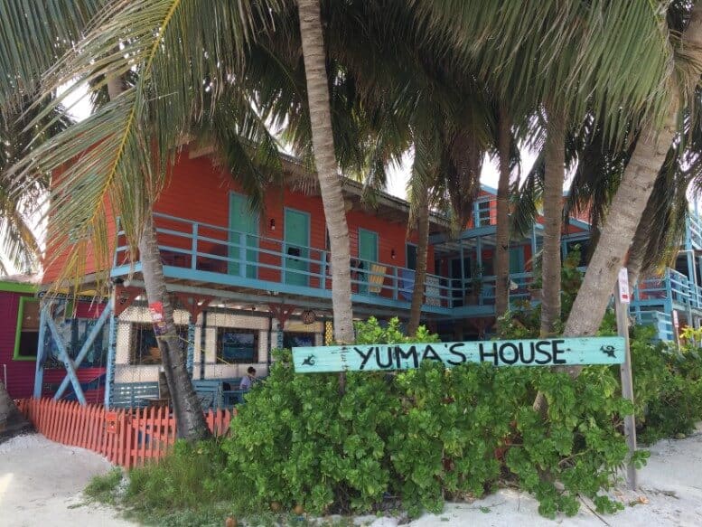 Yuma 'S House hostel Caye Caulker Rejseguide's House hostel Caye Caulker Travel Guide