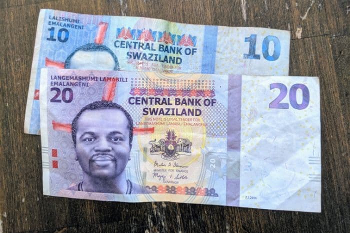 two swaziland currency notes