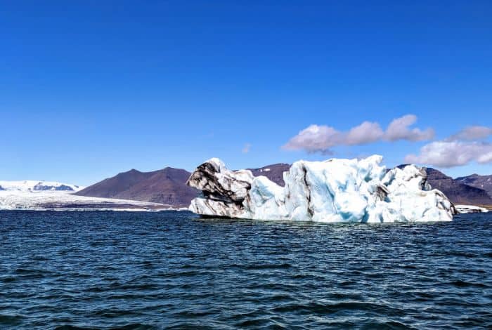 Jokulsarlon glacier 